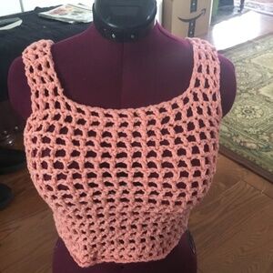 Hand- crocheted peach coloured cotton mesh pop-top -new